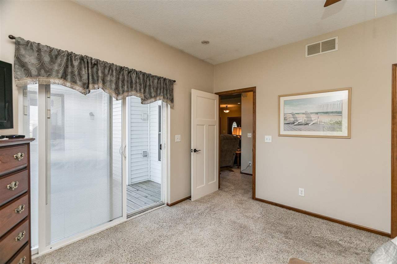 907 Wood Lily Road Solon, IA 52333 - Photo 27 of 40 Gallery Image 27