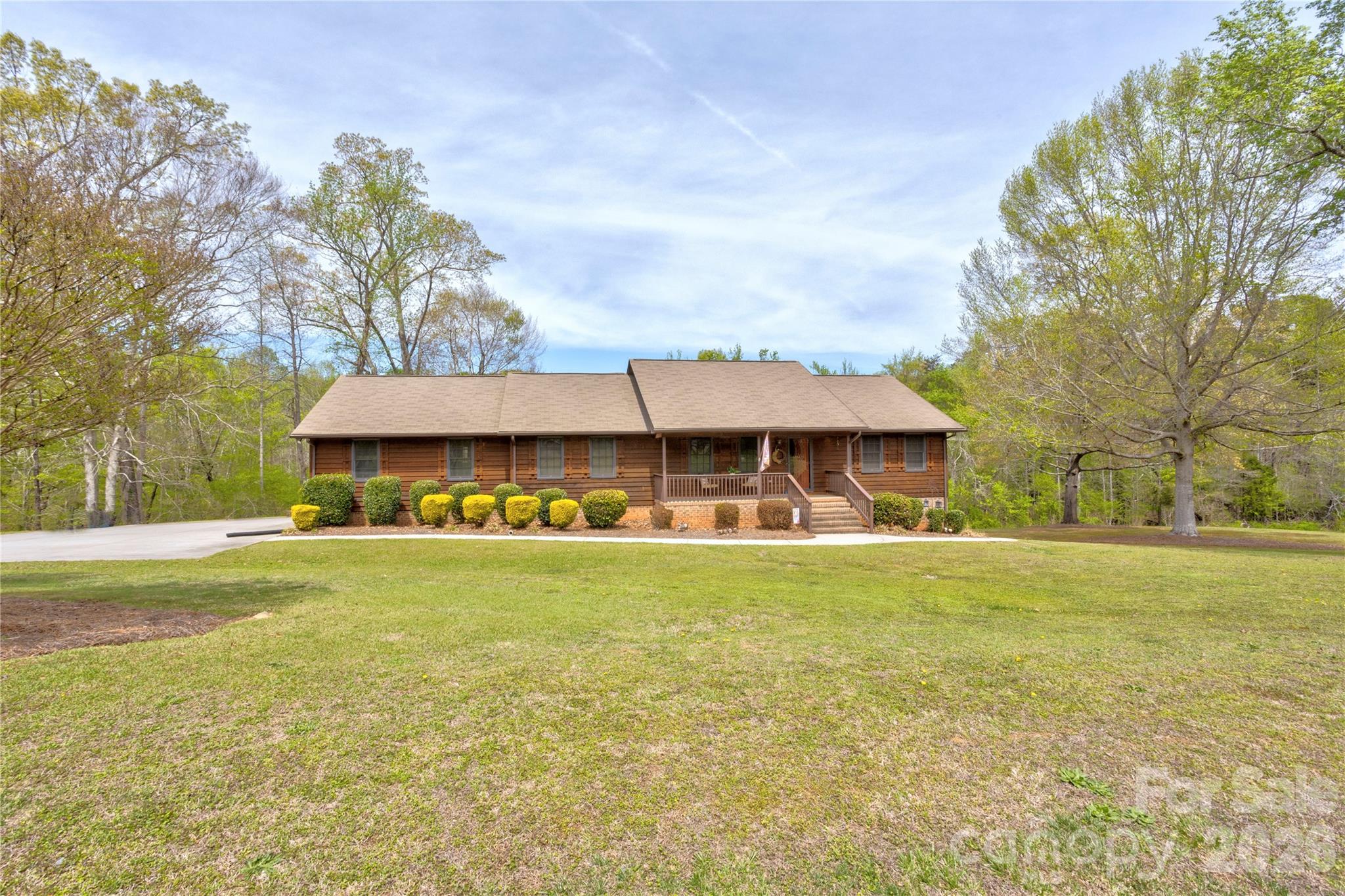 970 Mt Pleasant Road West Mount Pleasant, NC 28124 - Photo 2 of 39