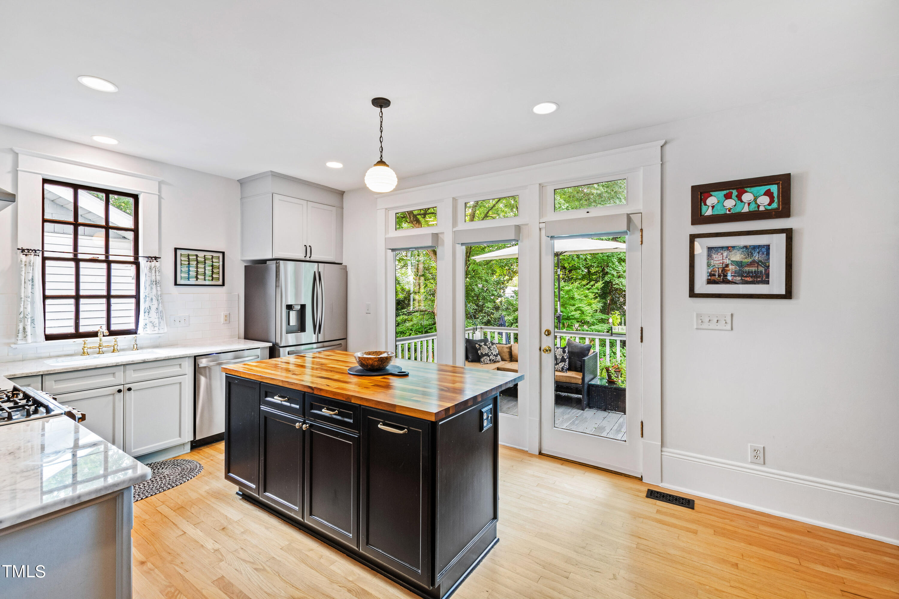 606 East Franklin Street Raleigh, NC 27604 - Photo 14 of 53 KitchenA