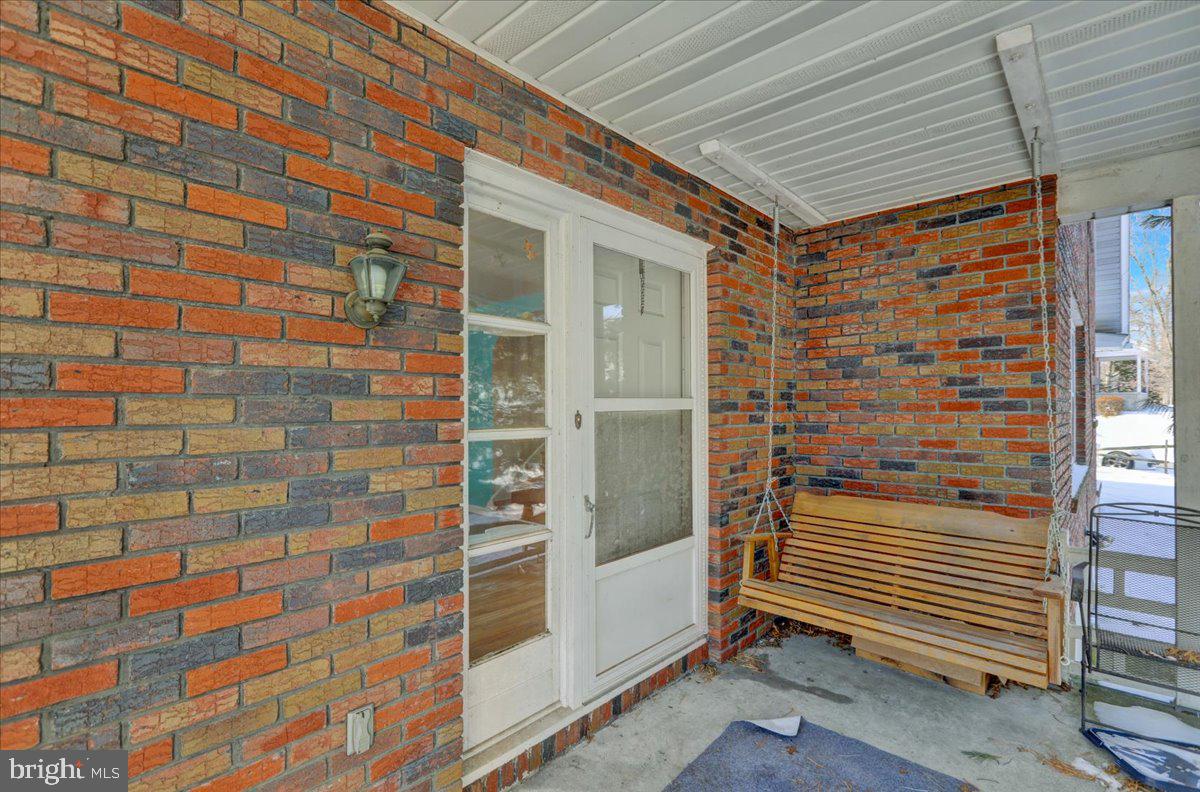 140 Main Street Mohnton, PA 19540 - Photo 3 of 28 Gallery Image 3