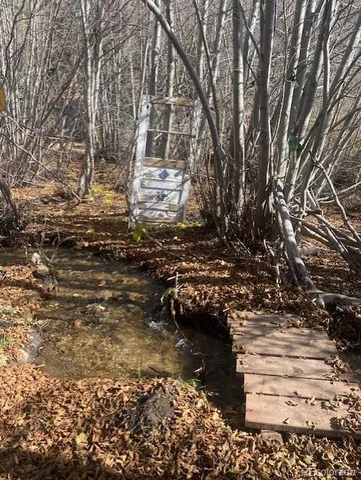 a view of outdoor space with sitting space