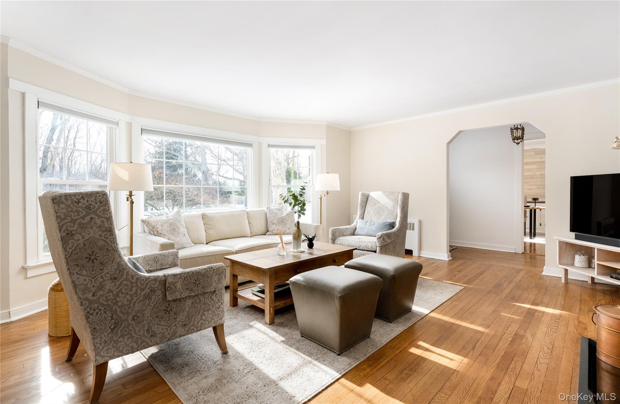 735 Reeve Avenue Mattituck, NY 11952 - Photo 12 of 50