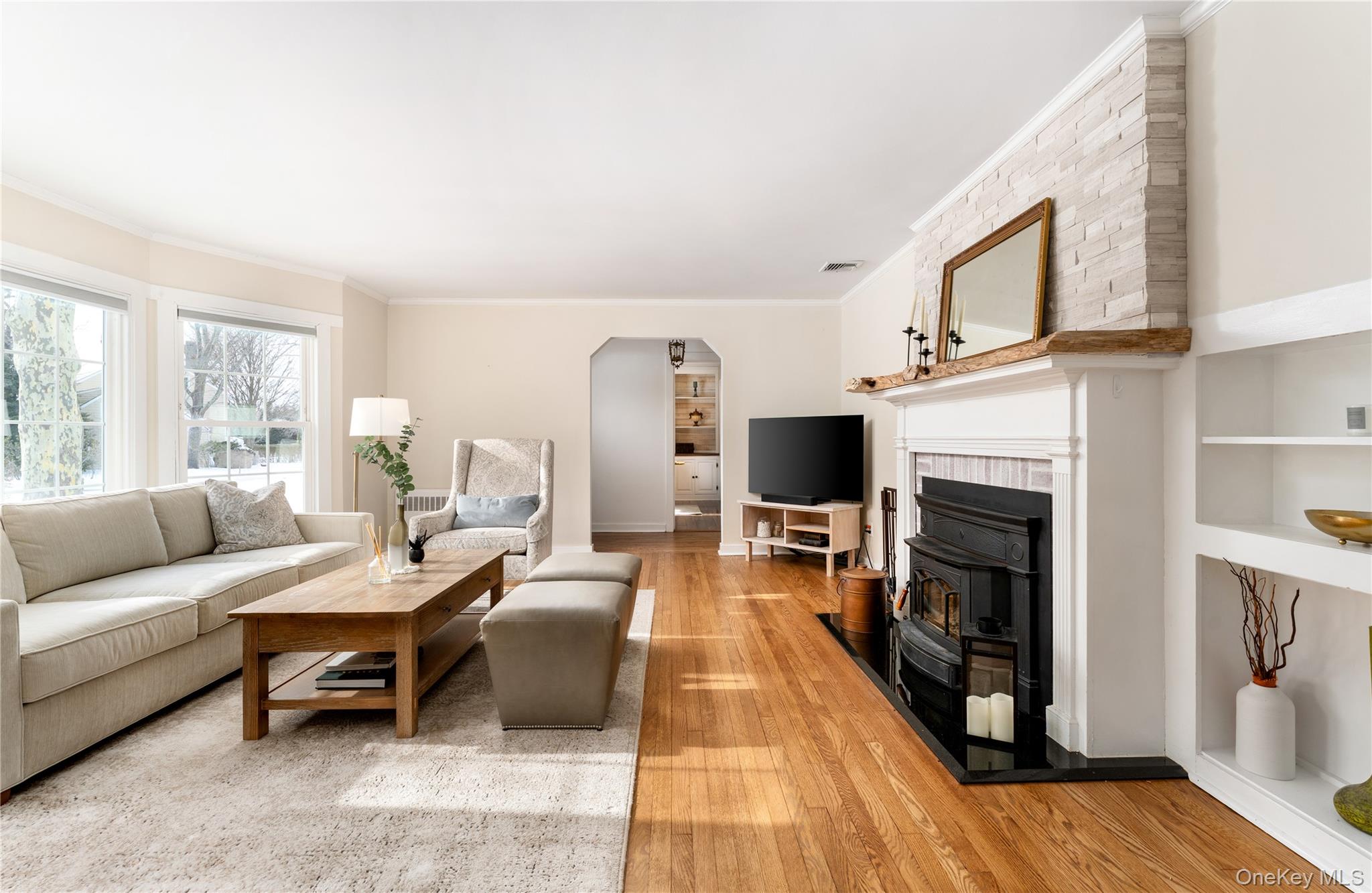 735 Reeve Avenue Mattituck, NY 11952 - Photo 13 of 50