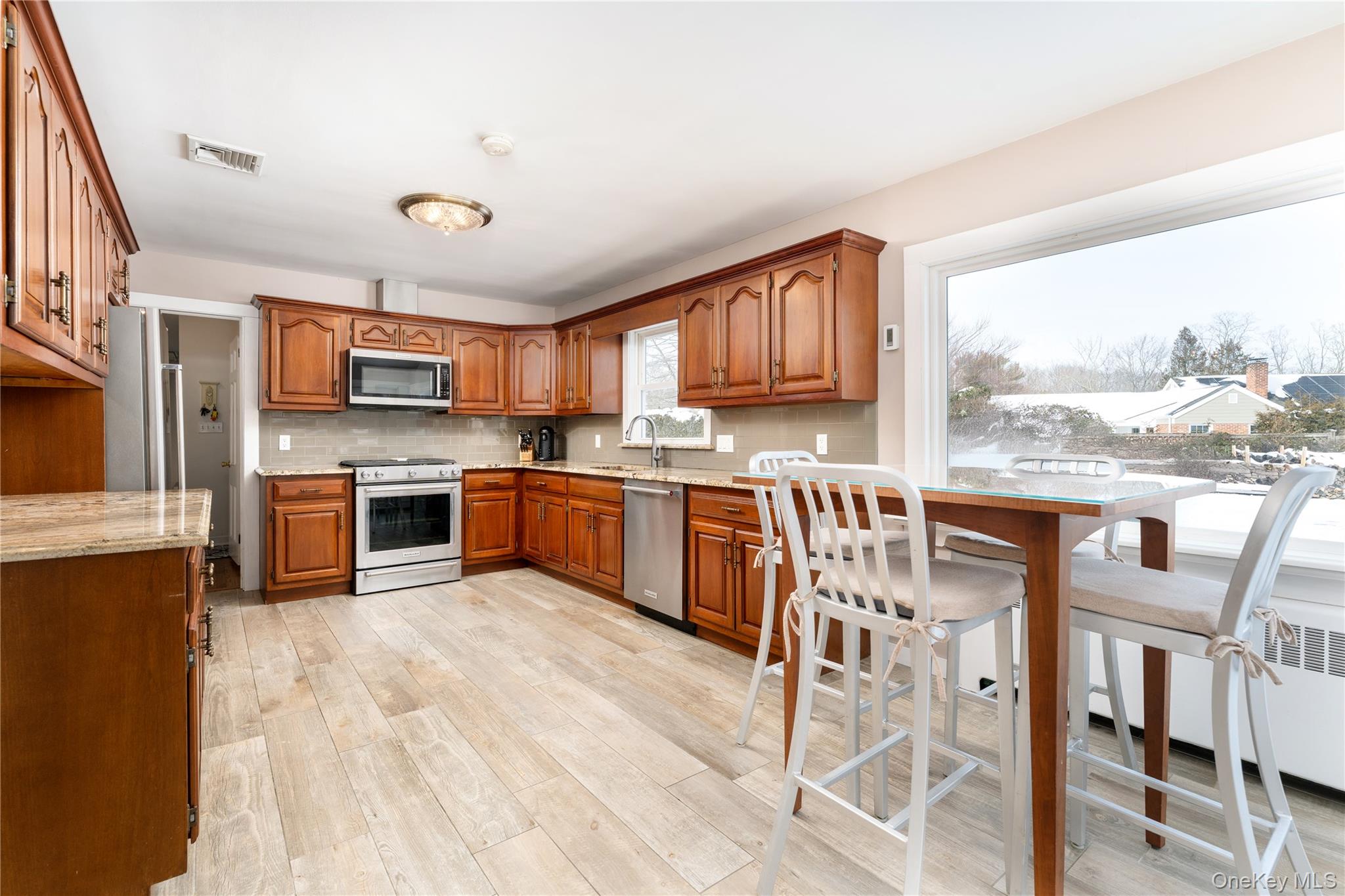 735 Reeve Avenue Mattituck, NY 11952 - Photo 20 of 50