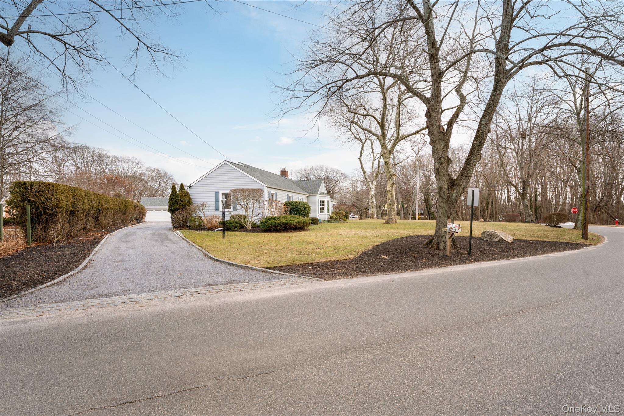 735 Reeve Avenue Mattituck, NY 11952 - Photo 31 of 50