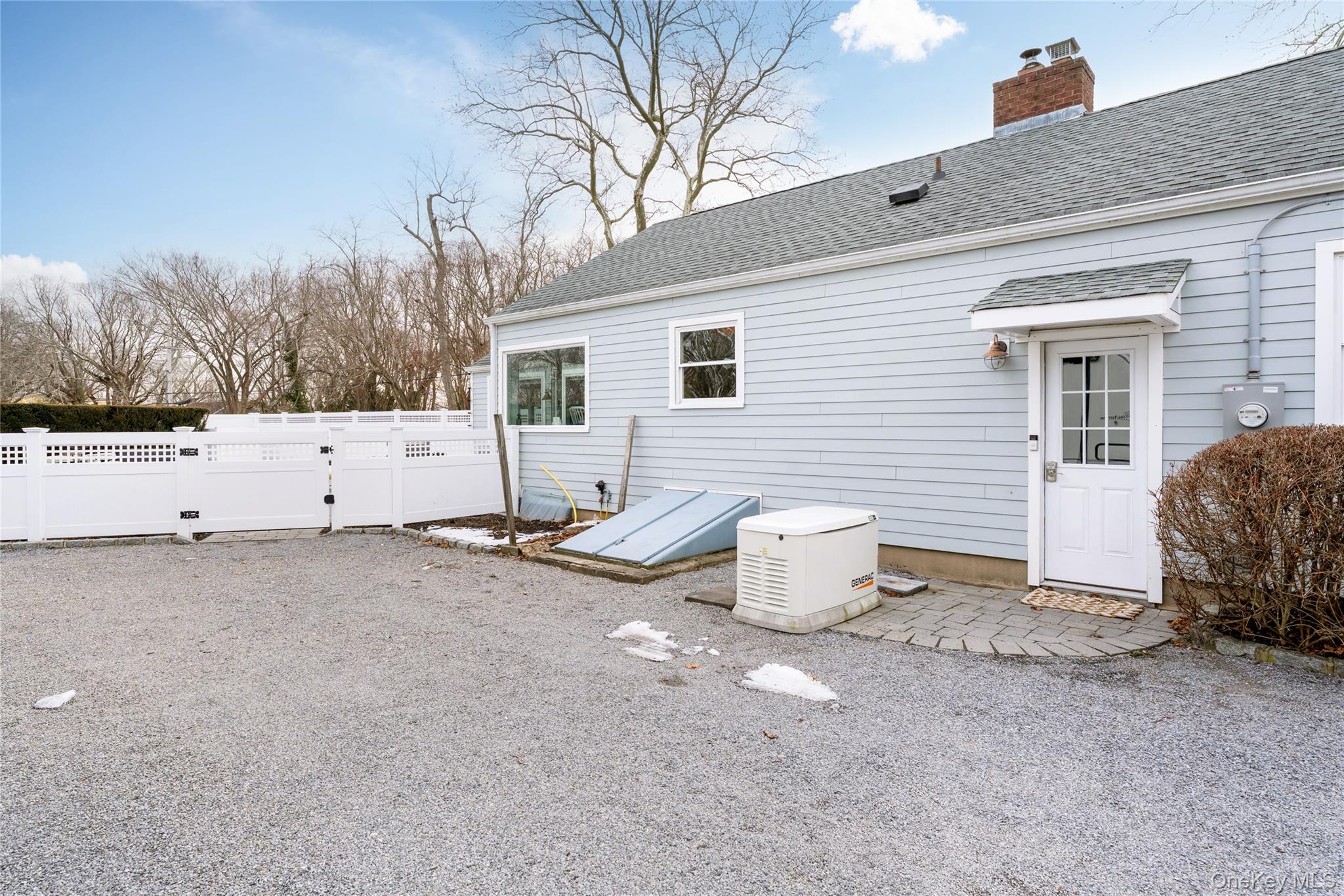 735 Reeve Avenue Mattituck, NY 11952 - Photo 35 of 50