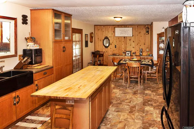 $635,000 | 675 Burma Road, Riverton, WY 82501