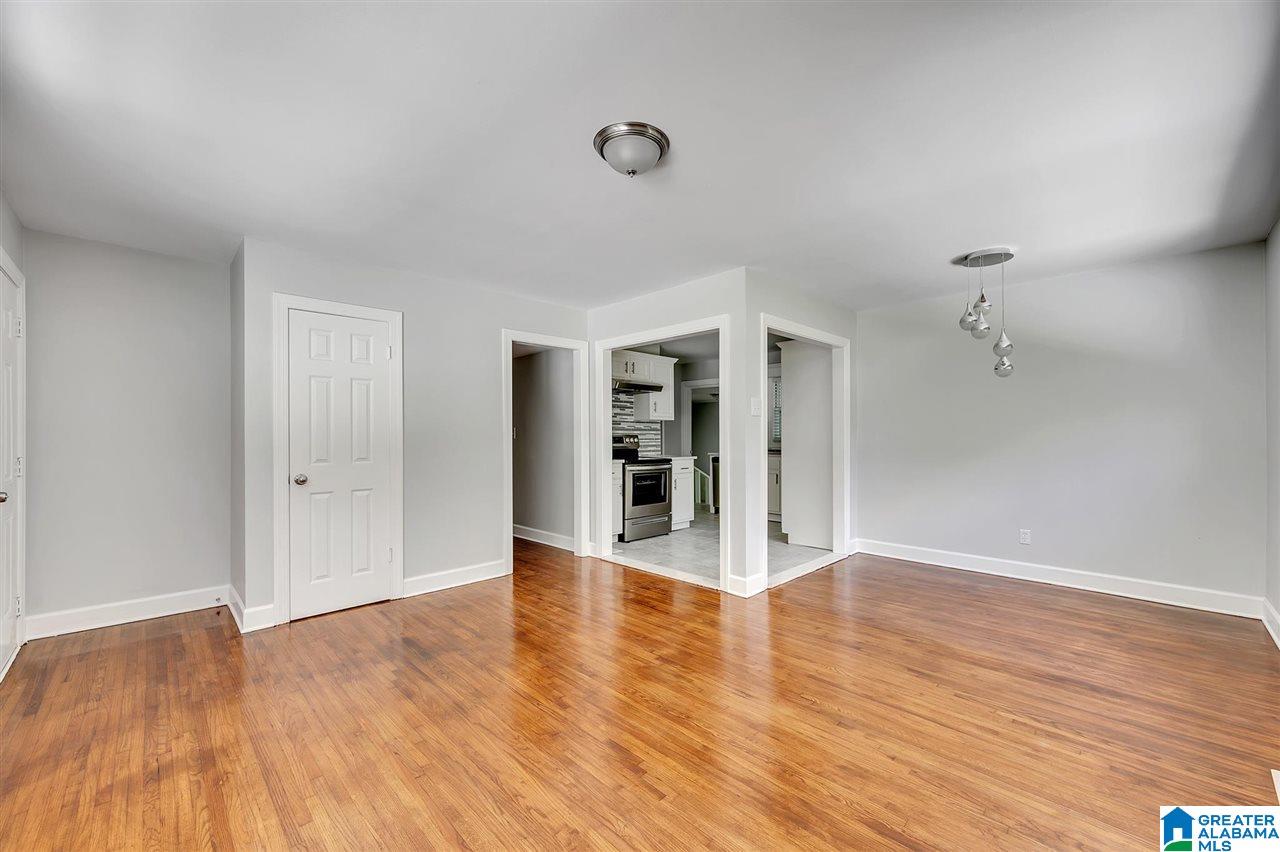 948 Oak Grove Road Birmingham, AL 35209 - Photo 17 of 29