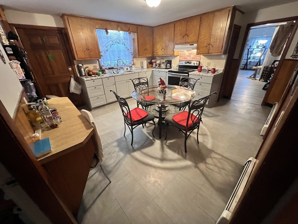 91-93 Andover Street Lawrence, MA 01843 - Photo 11 of 40