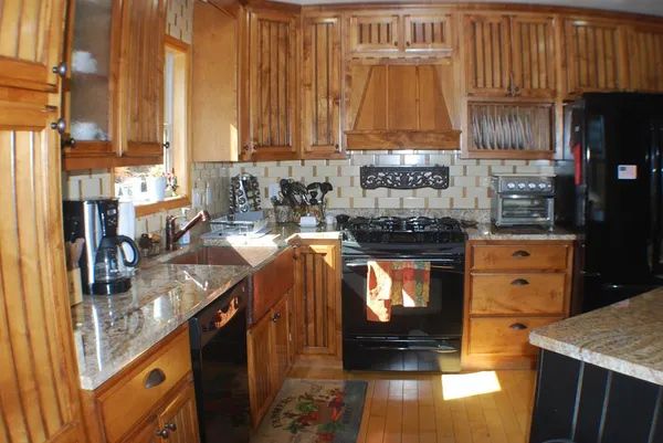 $629,900 | 1013 Buck Ridge Drive, Murphy, NC 28906