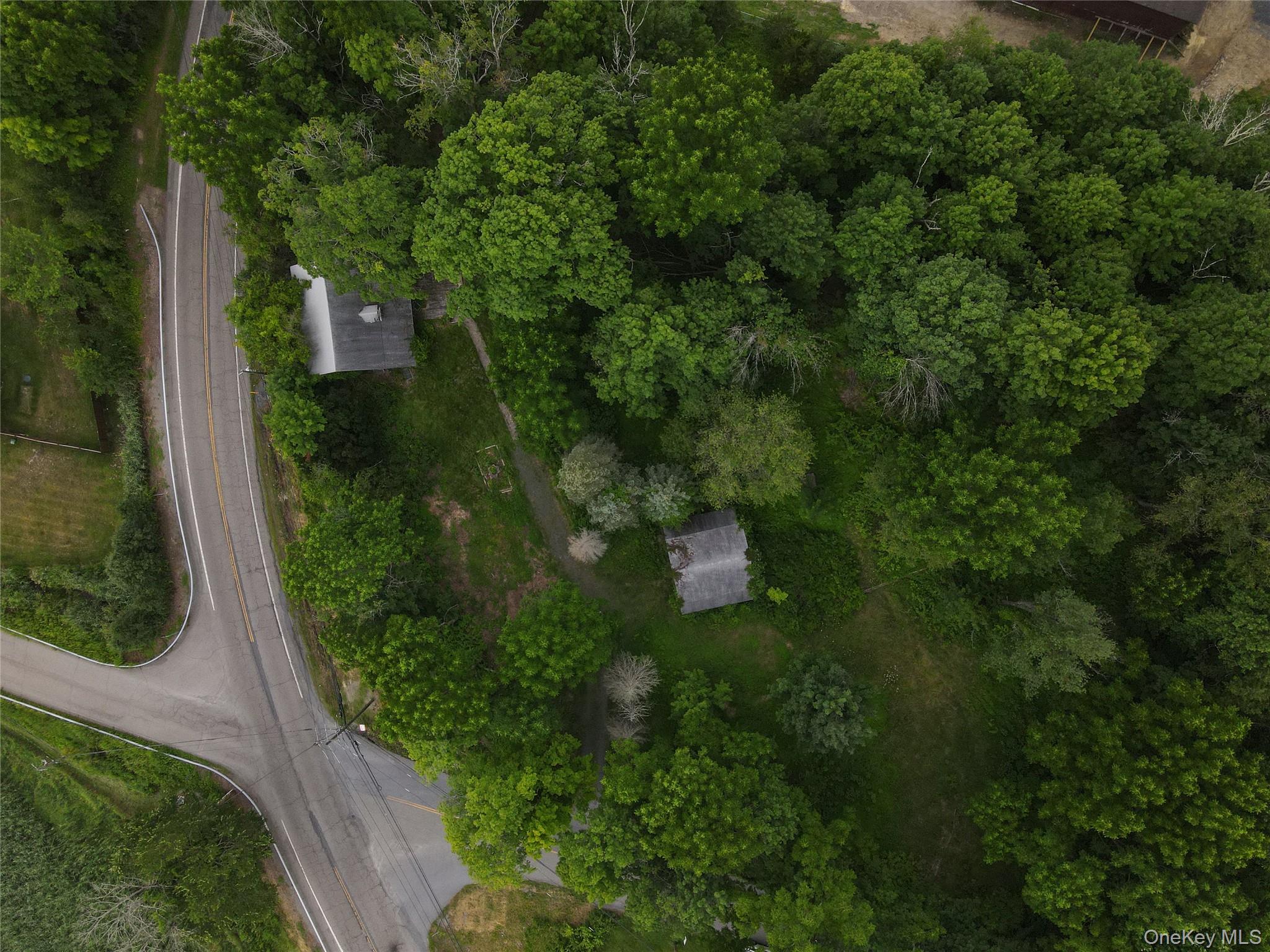 1 Jessup Road Warwick, NY 10990 - Photo 8 of 20 a view of a garden