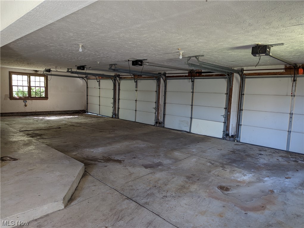 8881 Ravenna Road Chardon, OH 44024 - Photo 27 of 35