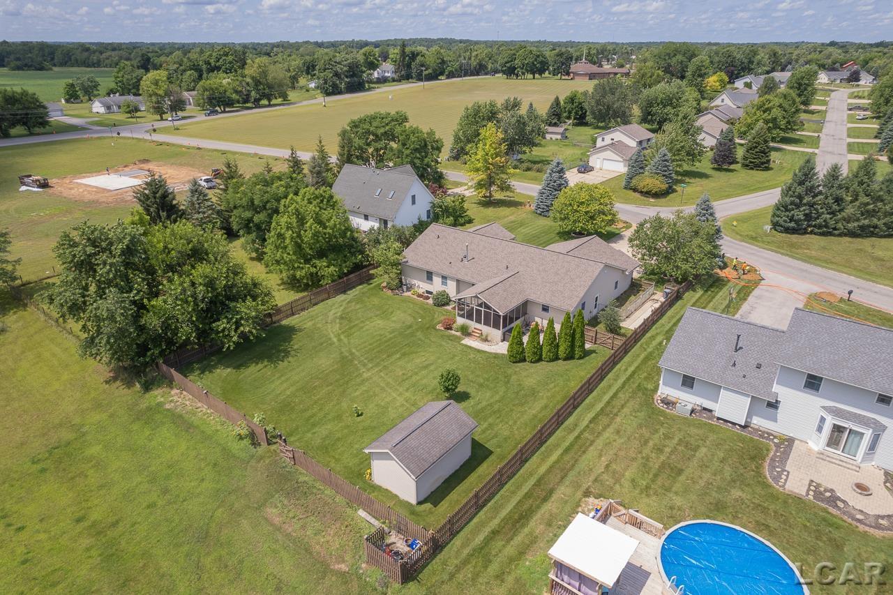 3102 Cobblestone Ridge Tecumseh, MI 49286 - Photo 48 of 48 50148820-3928e409-0853-419a-93f0-22b84853631d.JPG