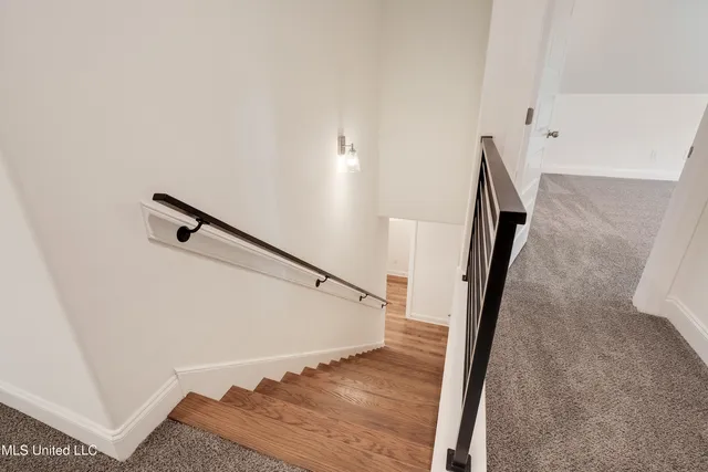 $446,000 | 185 Centerline Roper Loop, Byhalia, MS 38611