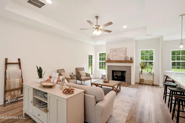 $446,000 | 185 Centerline Roper Loop, Byhalia, MS 38611