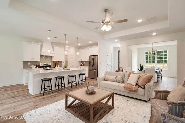 $446,000 | 185 Centerline Roper Loop, Byhalia, MS 38611