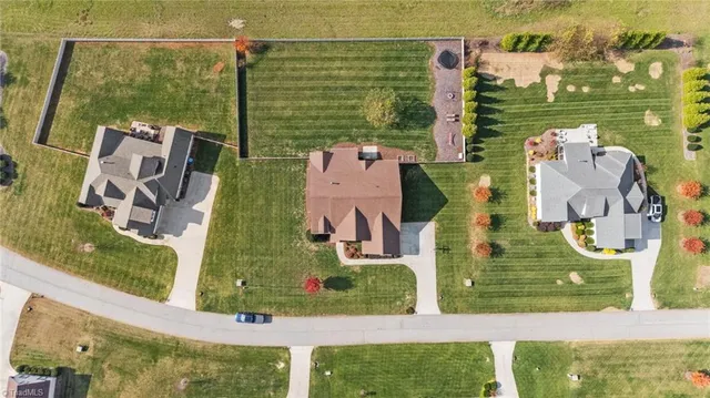 $679,000 | 127 Wellington Court, Advance, NC 27006