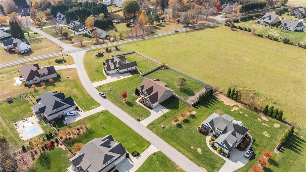 127 Wellington Court Advance, NC 27006 - Photo 10 of 50