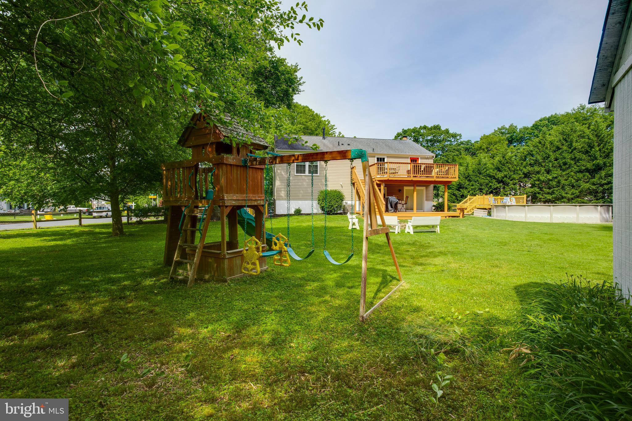 8315 Risha Drive Severn, MD 21144 - Photo 3 of 43 Awesome yard.. 1/3 acre