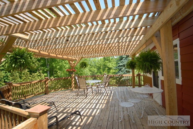 436 Rustic Road West Jefferson, NC 28694 - Photo 16 of 34 Gallery Image 16