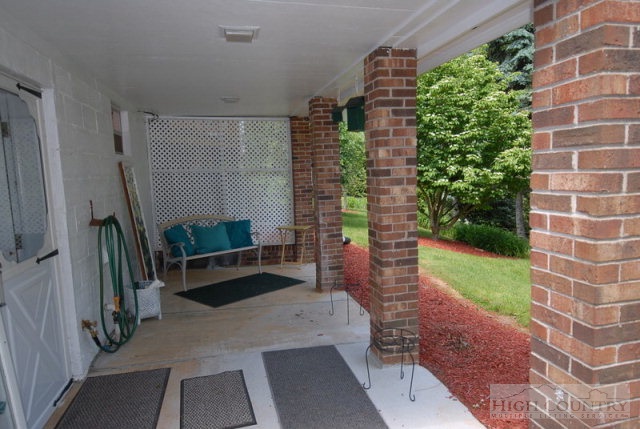 436 Rustic Road West Jefferson, NC 28694 - Photo 19 of 34 Gallery Image 19