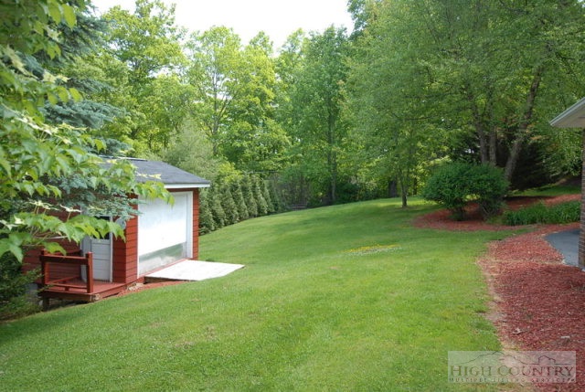 436 Rustic Road West Jefferson, NC 28694 - Photo 20 of 34 Gallery Image 20