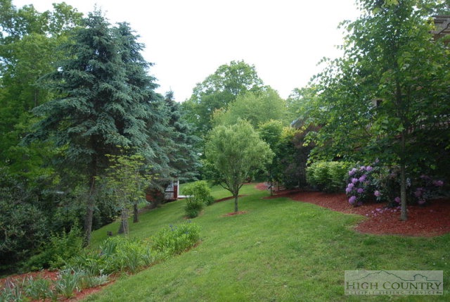 436 Rustic Road West Jefferson, NC 28694 - Photo 21 of 34 Gallery Image 21