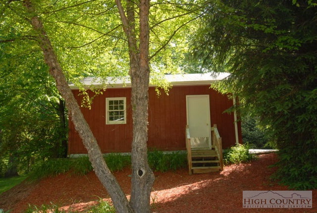 436 Rustic Road West Jefferson, NC 28694 - Photo 27 of 34 Gallery Image 27