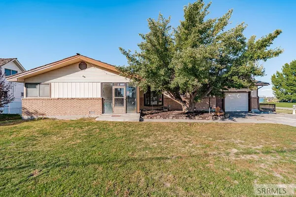 $425,000 | 431 East Center Street, Shelley, ID 83274