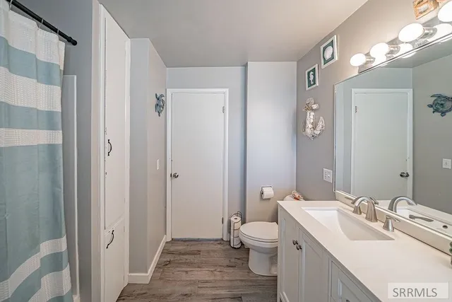 $425,000 | 431 East Center Street, Shelley, ID 83274