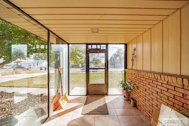 $425,000 | 431 East Center Street, Shelley, ID 83274