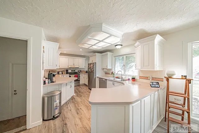 $425,000 | 431 East Center Street, Shelley, ID 83274