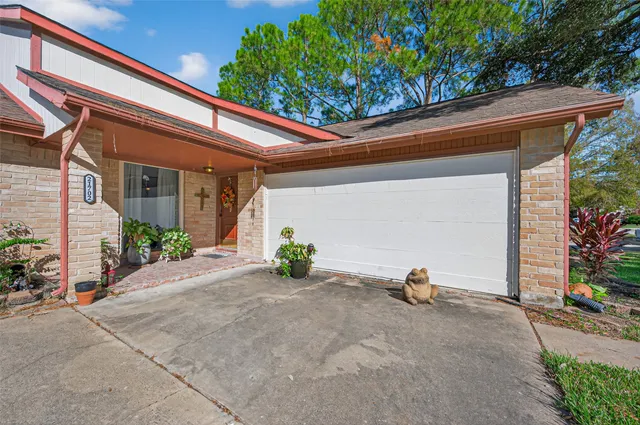 $299,900 | 21702 Park York Drive, Katy, TX 77450