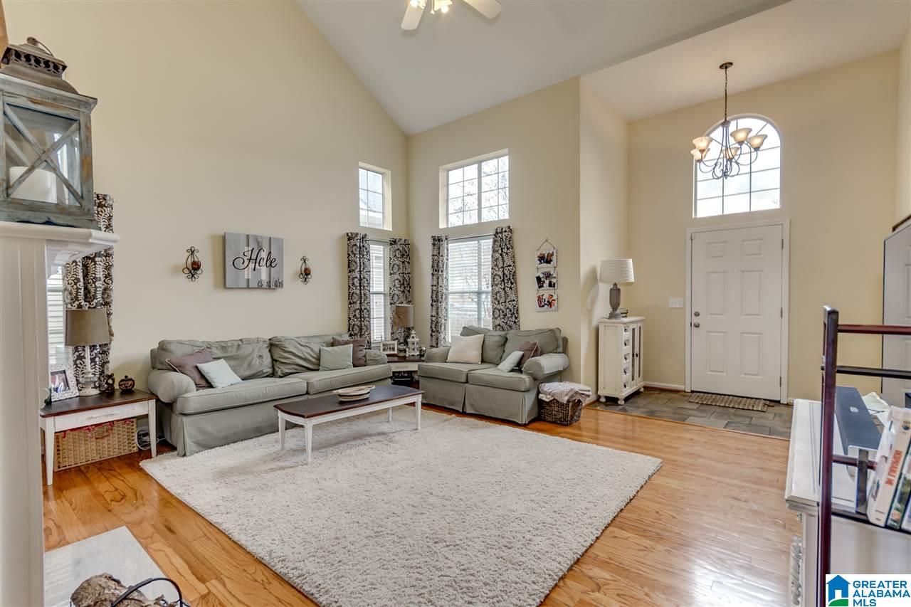 1338 Deer Trail Road Birmingham, AL 35226 - Photo 3 of 28