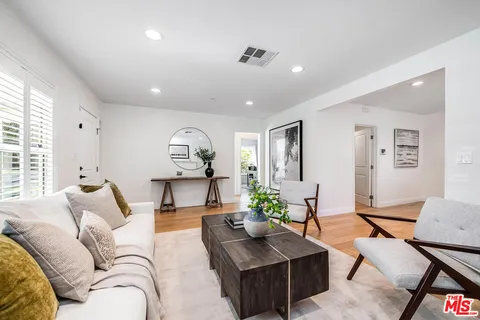 $1,900,000 | 730 North Fairview Street, Burbank, CA 91505