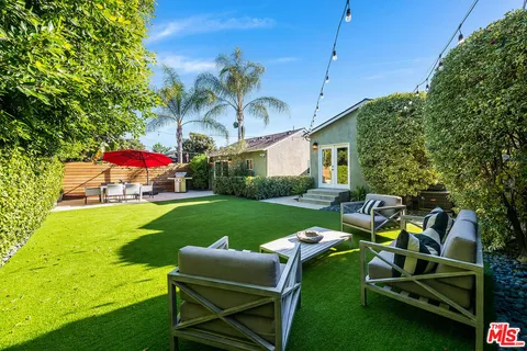 $1,900,000 | 730 North Fairview Street, Burbank, CA 91505