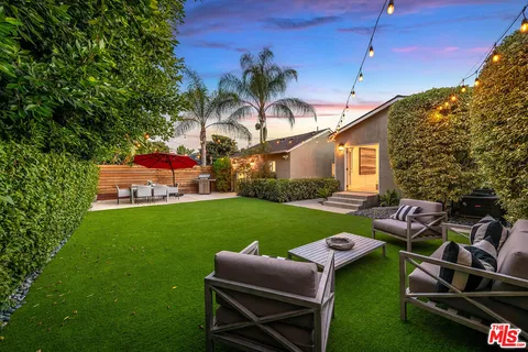 $1,900,000 | 730 North Fairview Street, Burbank, CA 91505