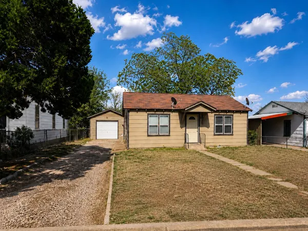 $104,900 | 703 South Birmingham Street, Amarillo, TX 79104