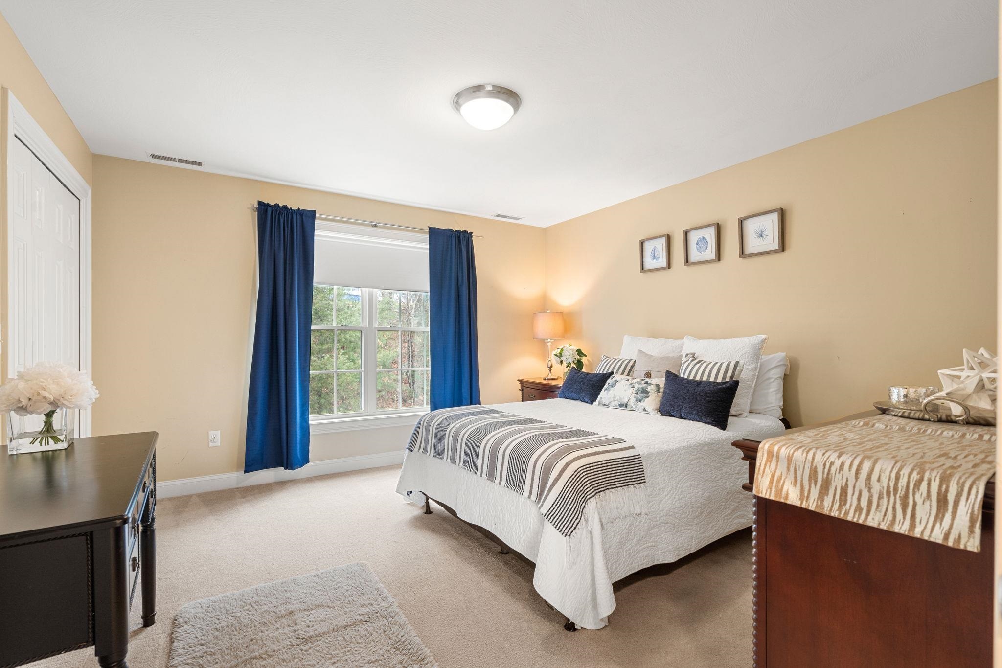 178 Mulberry Lane Pelham, NH 03076 - Photo 25 of 40