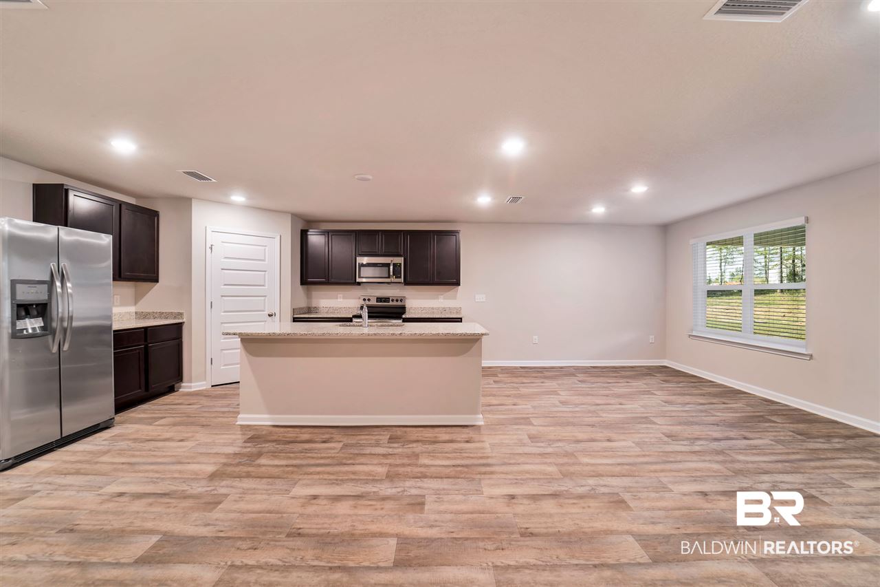 10561 Brodick Loop, Unit 143 Daphne, AL 36527 - Photo 5 of 18