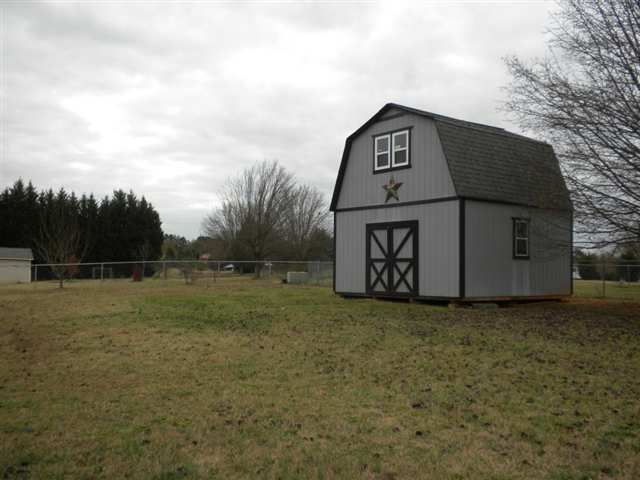 1607 Centerville Road Anderson, SC 29625 - Photo 6 of 25