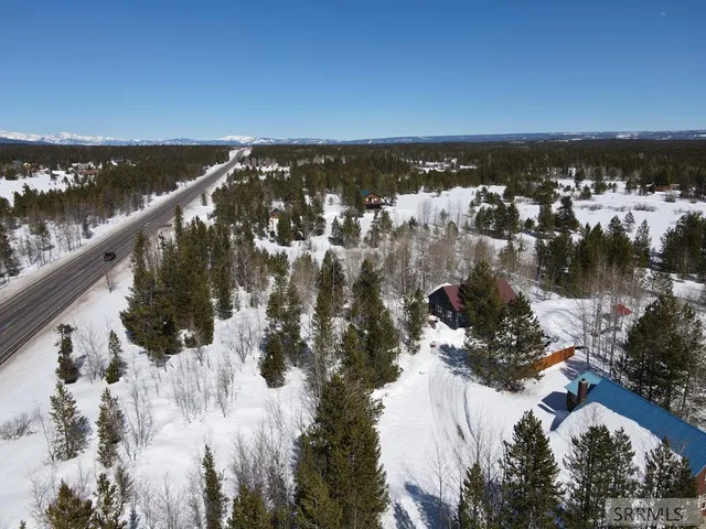 $645,000 | 3769 Lava Lane, Island Park, ID 83429