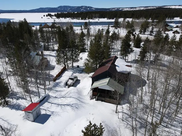 $645,000 | 3769 Lava Lane, Island Park, ID 83429