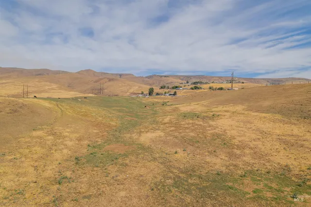 $1,170,000 | Tbd Tbd Spiral Highway, Lewiston, ID 83501