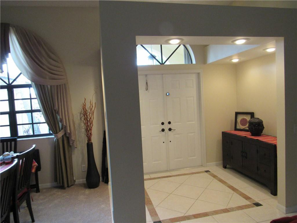 3381 Overlook Road Davie, FL 33328 - Photo 5 of 34 FOYER/FORMAL DINING