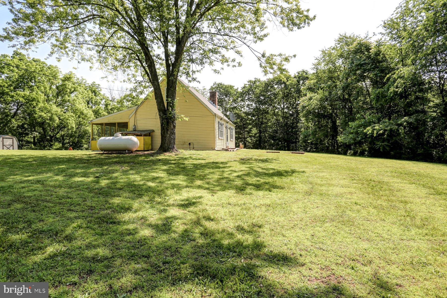 197 Reward Road Millerstown, PA 17062 - Photo 8 of 29 Gallery Image 8