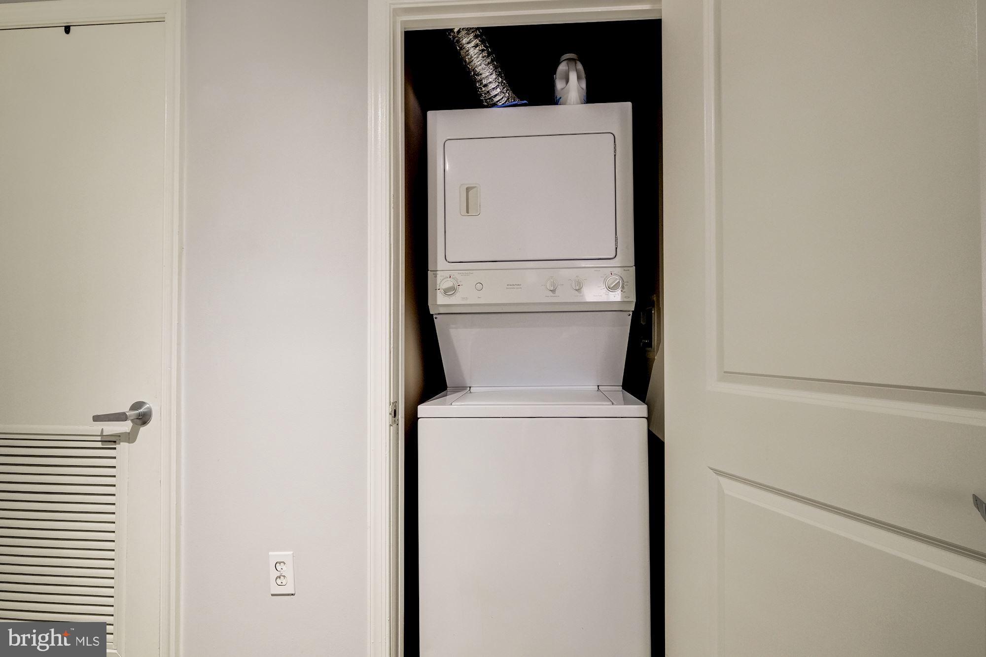 1225 13th Street Northwest, Unit 307 Washington, DC 20005 - Photo 9 of 17 Washer/Dryer in unit