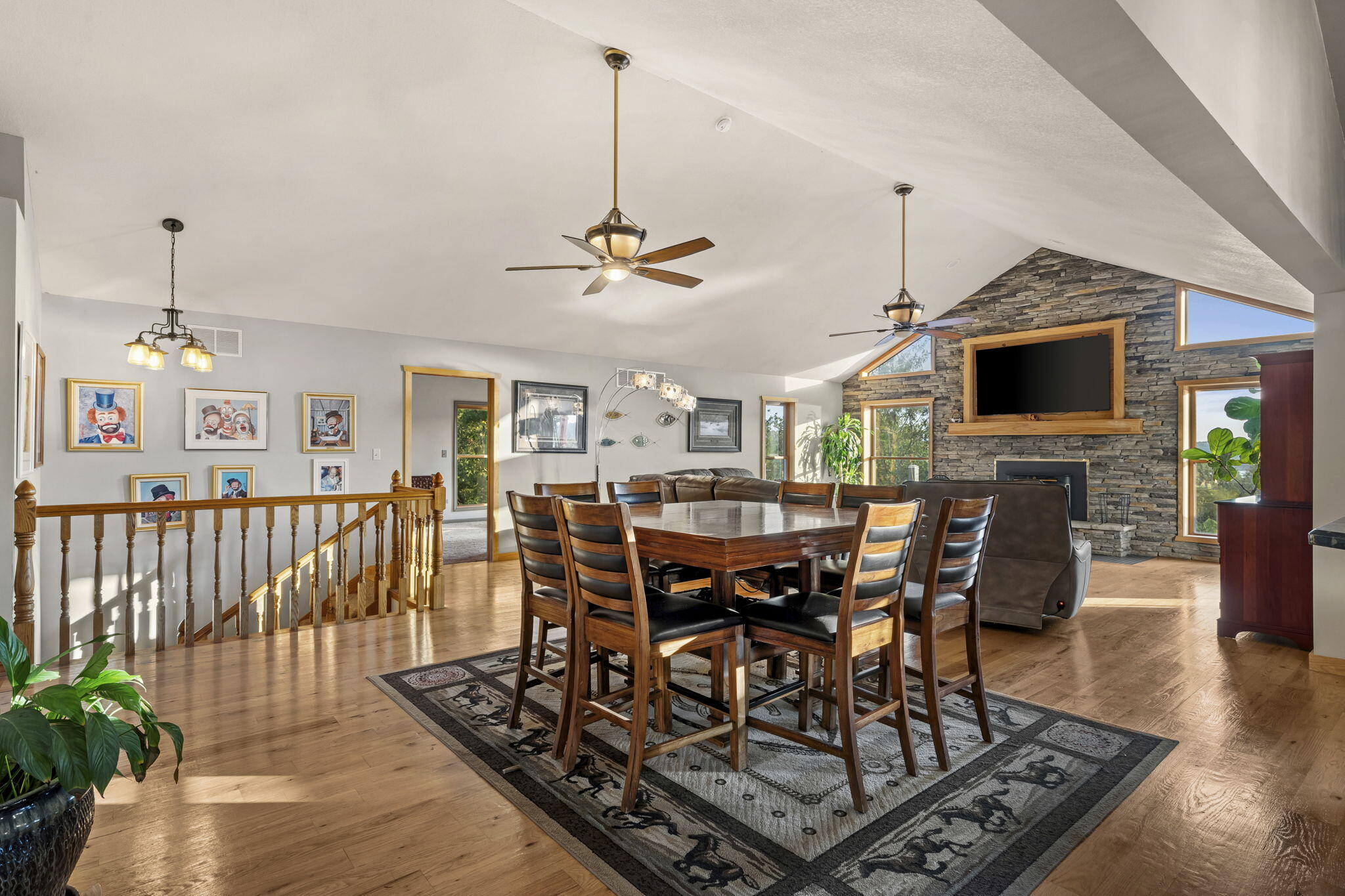 174 Bobcat Ridge Road Shell Knob, MO 65747 - Photo 10 of 58 Dining