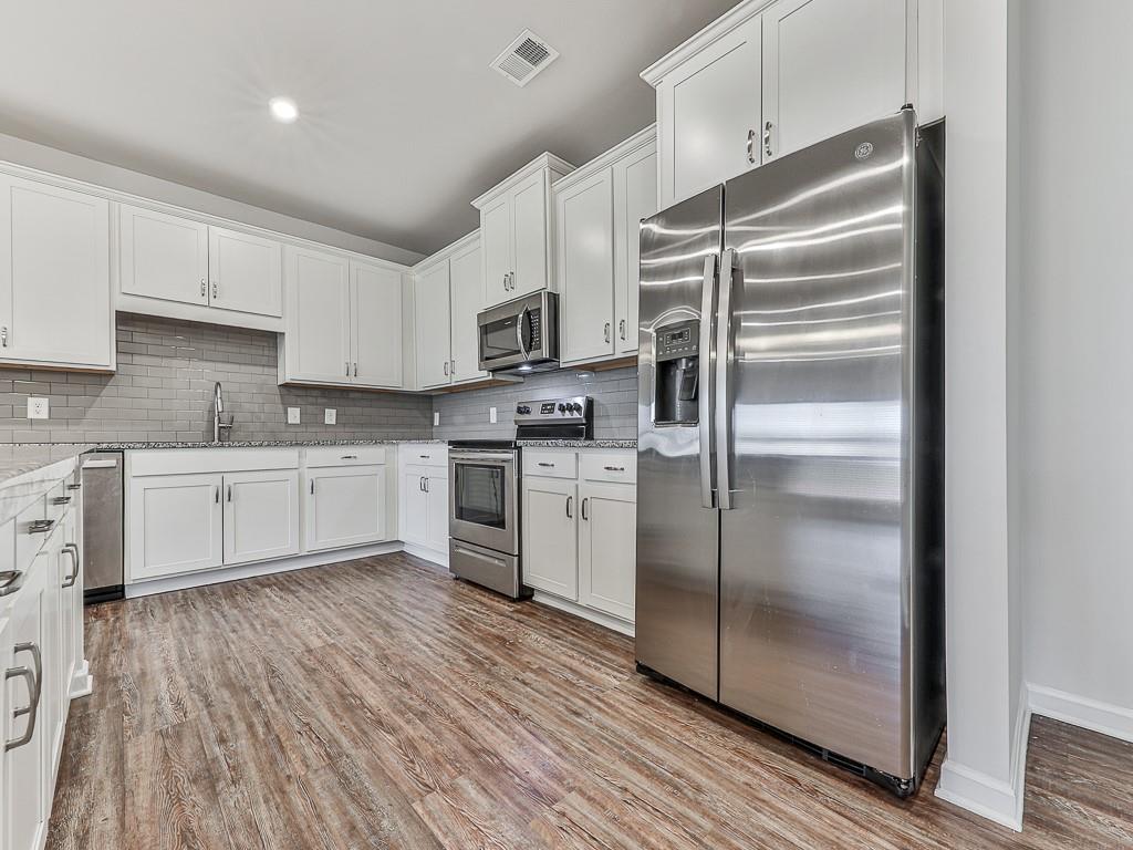 204 Centennial Circle Canton, GA 30114 - Photo 16 of 36