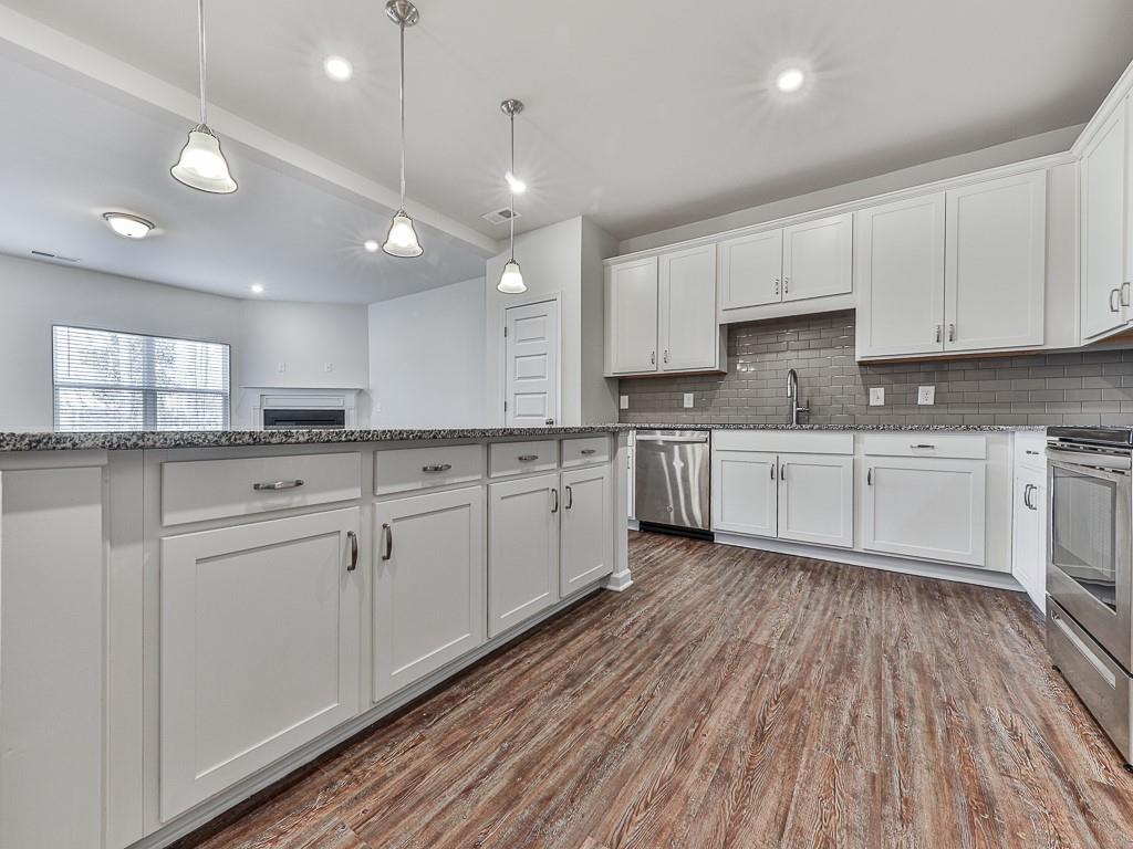 204 Centennial Circle Canton, GA 30114 - Photo 17 of 36